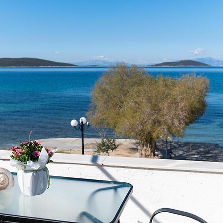 Ο Μόλος Apartman Marmari  Kültér fotó